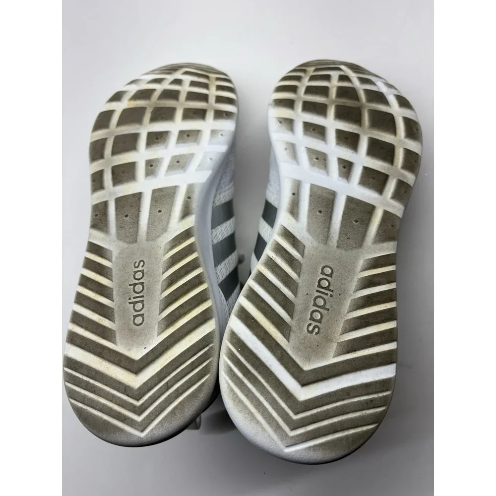 Adidas Cloud foam QT Racer 2.0 White Silver Metallic Women's 9 FY8313 Sporty